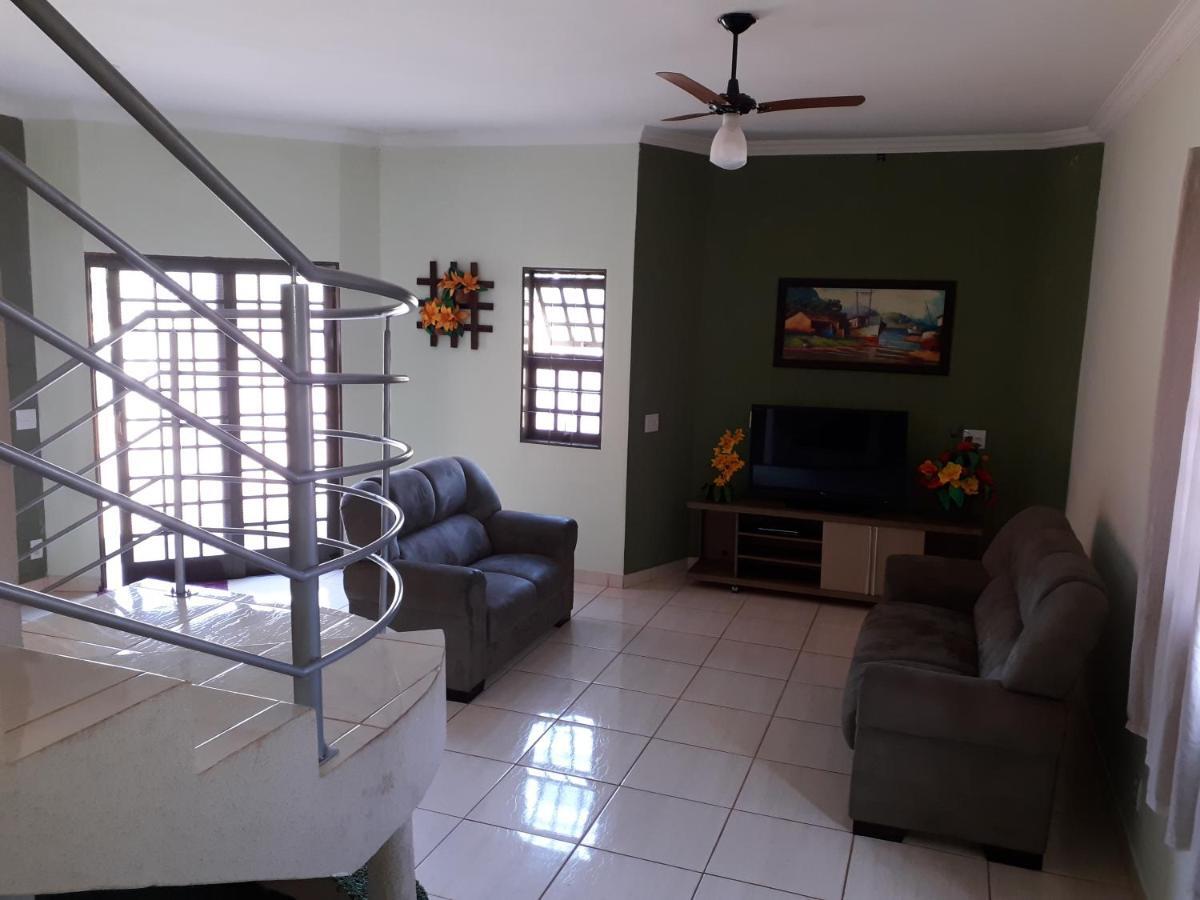 Pousada Menina Moça Olímpia Exterior foto